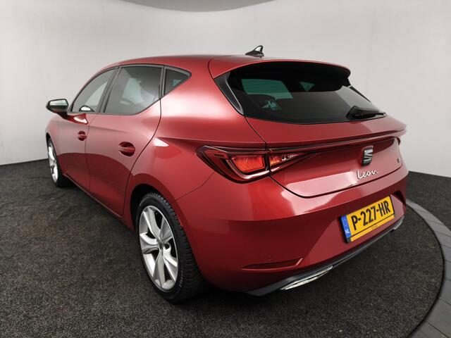 Seat LEON 1.0 TSI FR | NAP | Climate Control | Cruise Control | Lichtmetaal | LED | DAB | Apple Carplay & Android Auto |