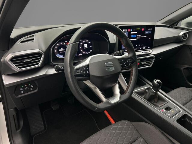 Seat LEON Sportstourer FR 1.5 TSI 115pk Cruise control, Parkeersensor achter, App connect, LED koplampen, Airco, DAB, Radio, Bluetooth