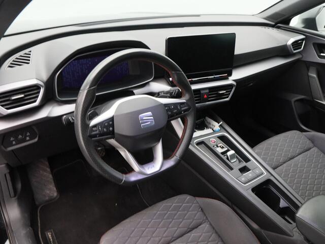 Seat LEON Sportstourer 1.4 TSi eHybrid 204 Pk PHEV FR Business Intense | Stoel/Stuurverwarming | Adaptive Cruise | Camera | CarPlay | Navigatie | 17 Inch