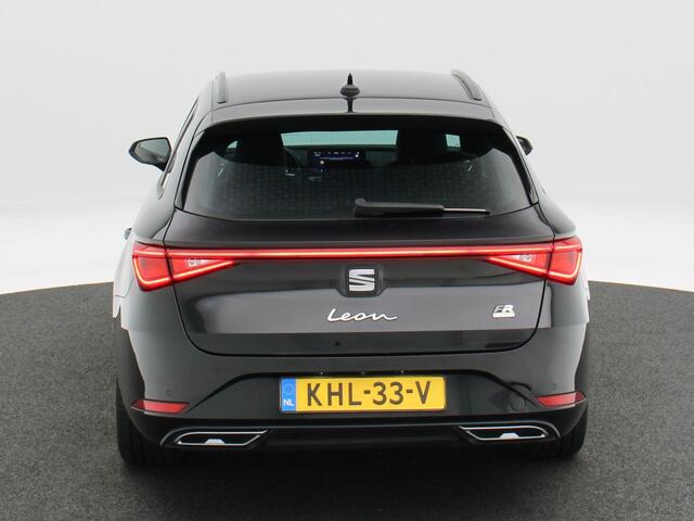 Seat LEON Sportstourer 1.4 TSi eHybrid 204 Pk PHEV FR Business Intense | Stoel/Stuurverwarming | Adaptive Cruise | Camera | CarPlay | Navigatie | 17 Inch