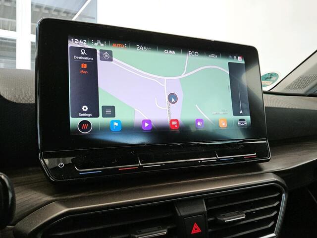 Seat LEON Sportstourer 1.4 TSI eHybrid PHEV 204PK | Achteruitrijcamera | Carplay | Adaptive Cruise | Stoel&Stuurverwarming | Getint glas | Trekhaak |