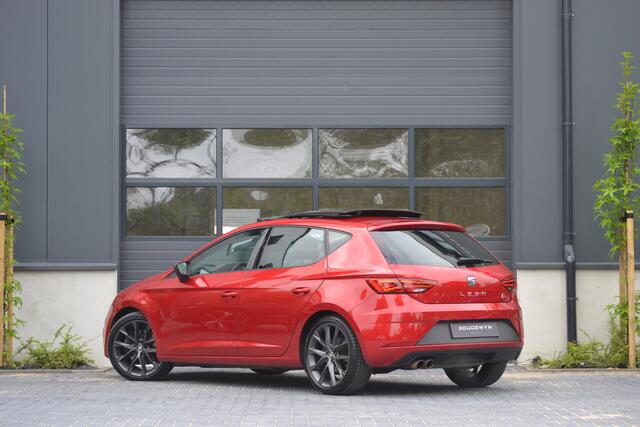 Seat LEON 2.0 TSI FR | Pano | Beats | Carplay | Automaat | Stoelverwarming