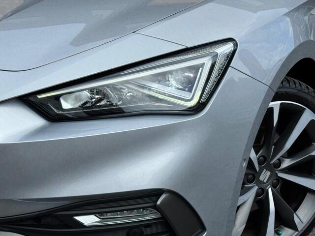 Seat LEON 1.5 TSI 150pk FR BUSINESS INTENSE ACC CRUISE/LED/CARPLAY/LMV/NL-AUTO