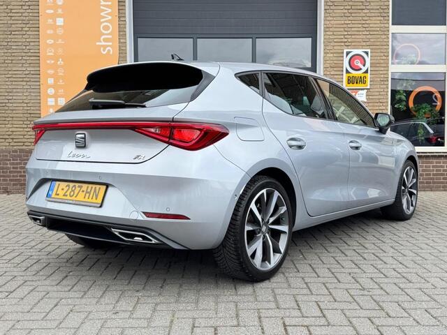 Seat LEON 1.5 TSI 150pk FR BUSINESS INTENSE ACC CRUISE/LED/CARPLAY/LMV/NL-AUTO