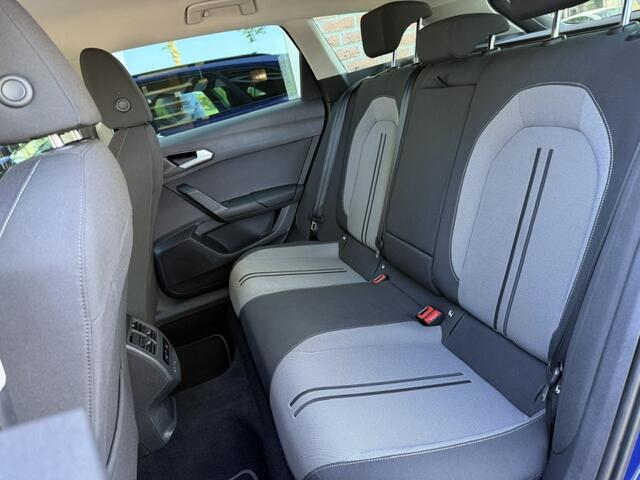 Seat LEON Sportstourer 1.0 TSI StyleBns Int TREKHAAK / CAMERA / VIRTUAL.COCKPIT / CARPL