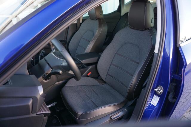 Seat LEON 1.5 TSI Xcellence Business Intense