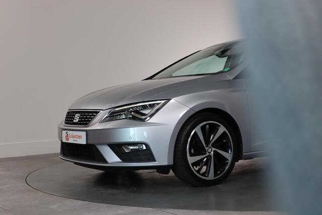 Seat LEON 1.0 EcoTSI Style Business Intense Cruise Control, LED, Camera, Apple Carplay/Android Auto