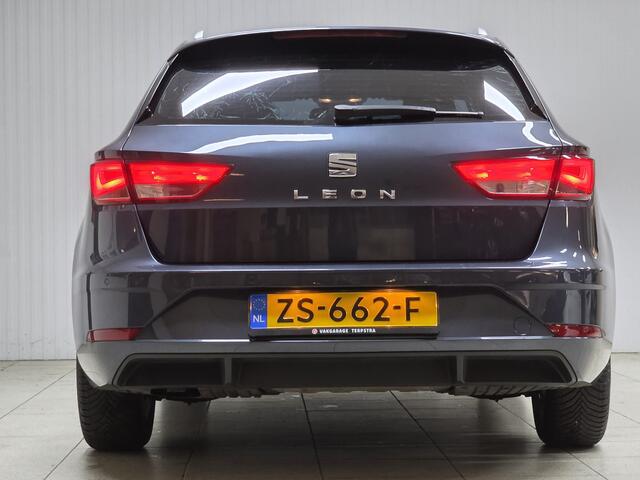 Seat LEON ST 1.0 TSI Style Business Intense/ Facelift/ Lane-Assist./ 16'' LMV/ Keyless/ Navi/ Clima/ Cruise/ Elek. pakket/ Isofix/ Bluetooth/ Multi. LEDER. Stuur/ Mistl./ PDC V+A/ Extra getint glas.