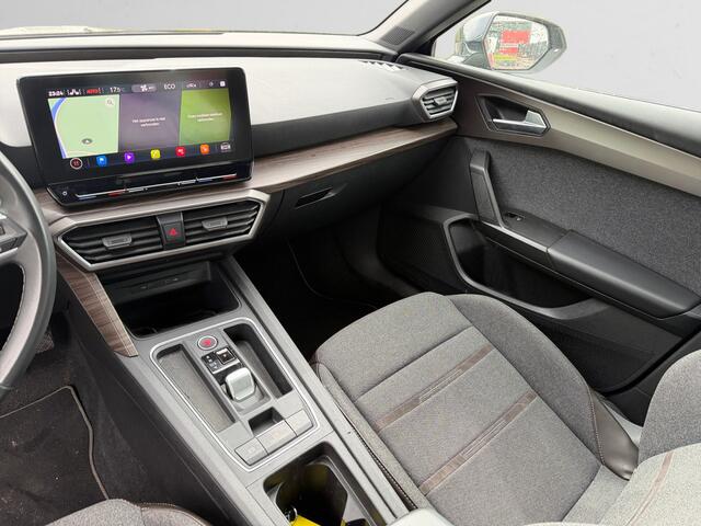 Seat LEON Sportstourer 1.4 TSI eHybrid PHEV FR Business Intense Aut- Stuur/Stoelverwarming, Sfeerverlichting, Elek Trekhaak, Carplay, Android Auto
