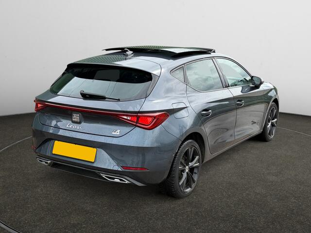 Seat LEON 1.4 TSI eHybrid PHEV FR Business Intense Aut- Panoramadak, Stuur/Stoelverwarming, Carplay, Android Auto, Sfeerverlichting