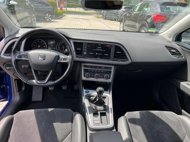 Seat LEON ST 1.0 EcoTSI Style Business Intense trekhaak, cruise, carplay, clima