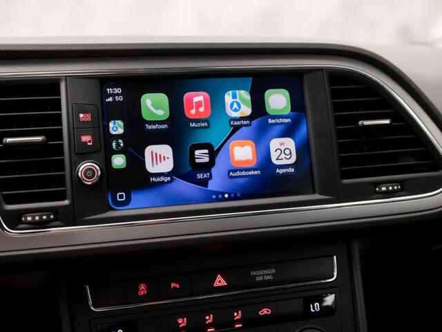 Seat LEON 1.0 TSI Sport (APPLE CARPLAY, GROOT NAVI, CLIMATE, PARKEERSENSOREN, KEYLESS, SPORTSTOELEN, GETINT GLAS, CRUISE, NIEUWSTAAT)
