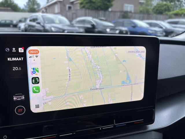 Seat LEON Sportstourer 1.0 TSI Reference Carplay / Full LED / Digi-dash