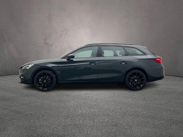 Seat LEON Sportstourer Style Business Intense 1.5 TSI eHybrid 204pk DSG Automaat Adaptive cruise control, Black Pack, Navigatie, LED matrix koplampen, Achteruitrijcamera