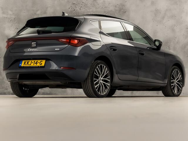 Seat LEON 1.4 TSI eHybrid PHEV Xcellence Sport 204Pk Automaat (PANORAMADAK, APPLE CARPLAY, GROOT NAVI, LEDER/ALCANTARA, MEMORY SEAT, CAMERA, GETINT GLAS, NIEUWE APK, NIEUWSTAAT)