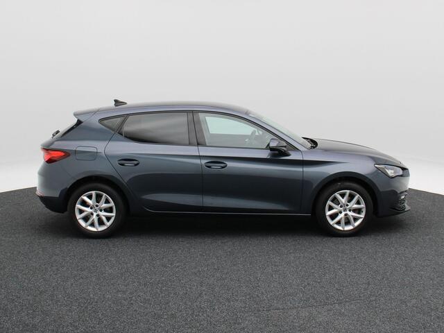 Seat LEON 1.0 TSi Reference | Cruise control | Climatronic | Parkeersensoren | Carplay | Navigatie | 16 Inch | 82.621 Km !!