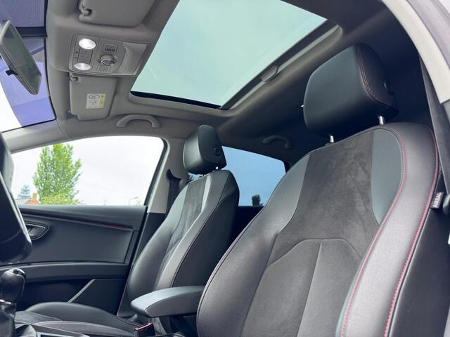 Seat LEON 1.4 FR Panoramadak Carplay PDC Cruise Navi