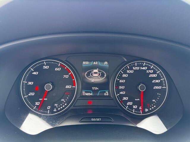 Seat LEON 1.4 FR Panoramadak Carplay PDC Cruise Navi