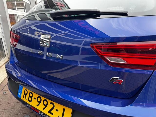 Seat LEON ST 1.4 ECOTSI 150PK FR AUT. / TREKHAAK / CARPLAY / CAMERA / NAVI!