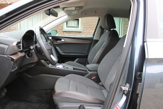 Seat LEON Sportstourer 1.4 TSI eHybrid PHEV EXCELLENCE SOh 99,2% NAVI ECC TREKHAAK LED 59000KM!!!