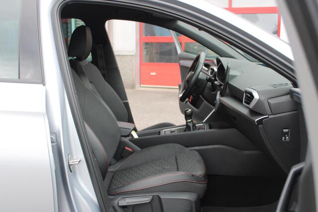 Seat LEON Sportstourer 1.5 TSI FR Business Intense Adaptive/Sfeer/Led