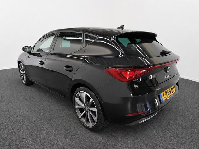 Seat LEON 1.0 eTSI FR Business Intense Matrix LED Adaptive Cruise Park Assist Virtual Cockpit 10" navigatie 18" Velgen Side Assist/uitparkeerhulp