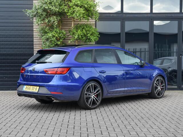 Seat LEON ST 2.0 TSI 4DRIVE CUPRA Panoramadak Adaptive Cruise Car play Alcantara Camera