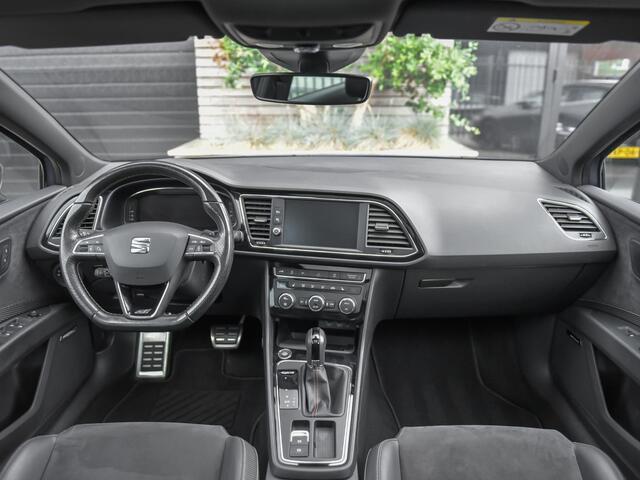 Seat LEON ST 2.0 TSI 4DRIVE CUPRA Panoramadak Adaptive Cruise Car play Alcantara Camera