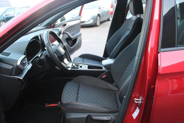 Seat LEON 1.0 eTSI FR Business Intense Adaptive/Led/NL Auto!!
