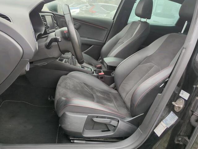Seat LEON 1.0 TSI FR Business Intense | Panorama | Alcantara | Camera | Android/Carplay // 05-2026 Verwacht // ruit vervangen