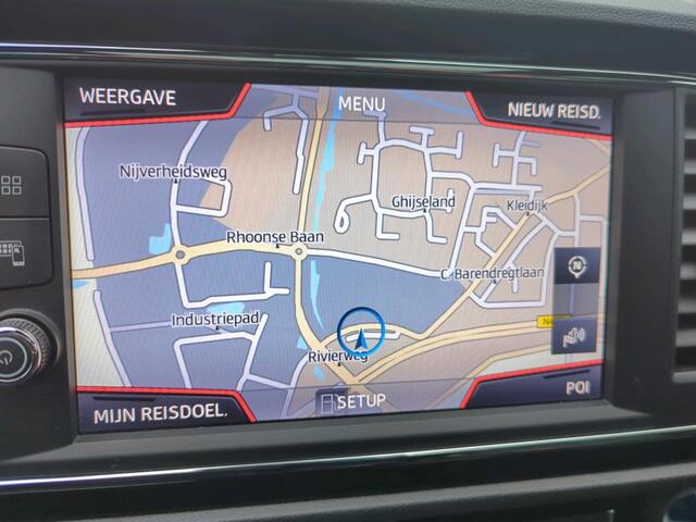 Seat LEON 1.0 TSI FR Business Intense | Panorama | Alcantara | Camera | Android/Carplay // 05-2026 Verwacht // ruit vervangen