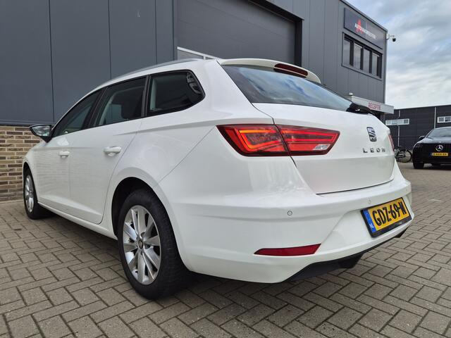 Seat LEON ST 1.6 TDI Style Business Intense