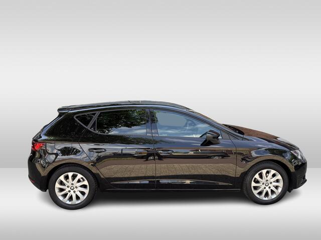 Seat LEON 1.0 EcoTSI Style Connect | zuinig | 16 inch velgen | airco | achteruitrijcamera | applecarplay/android auto |