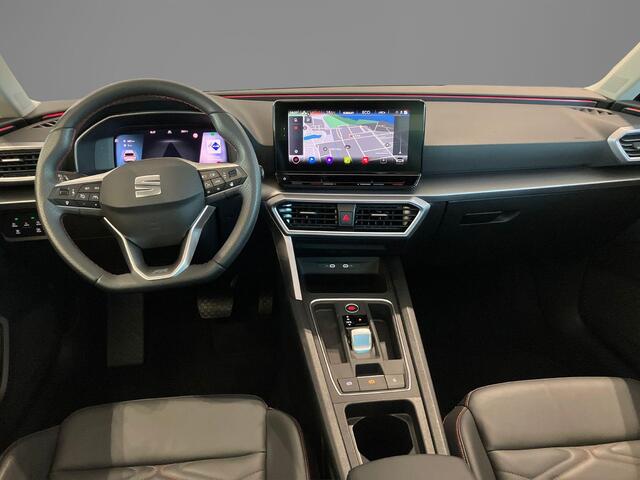 Seat LEON 1.4TSIeHybrid 150kW/204PK PHEV FR DSG · Panoramadak · Leder · Apple/Android Car Play · Camera ·