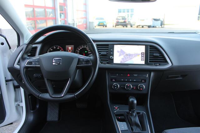Seat LEON ST 1.0 EcoTSI Style Business Intense Automaat/AppleAndroid/Navi