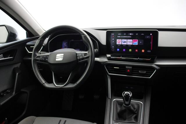 Seat LEON SportsTourer 1.0 TSI Style Business Intense - Digitaal Cockpit, Carplay, Camera