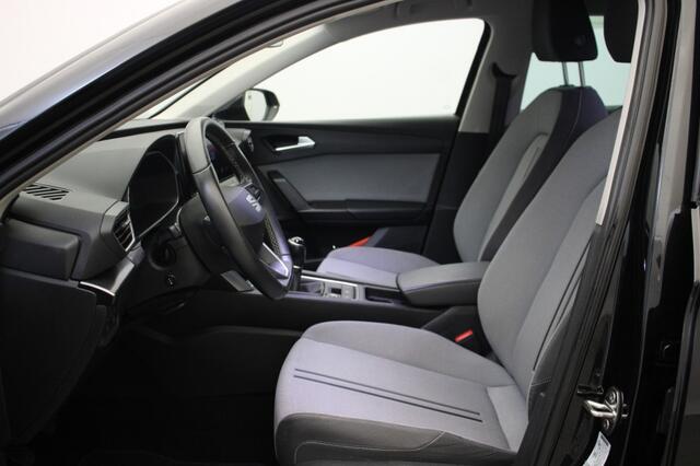Seat LEON SportsTourer 1.0 TSI Style Business Intense - Digitaal Cockpit, Carplay, Camera