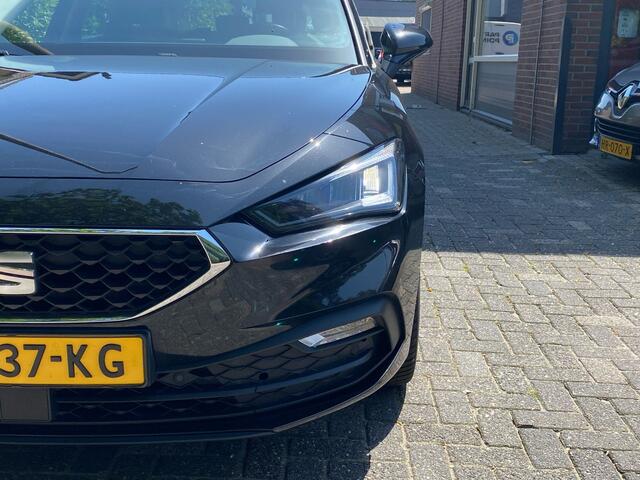 Seat LEON Sportstourer 1.5 TSI Style Business Intense
