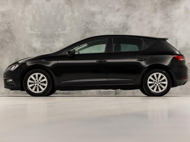 Seat LEON 1.0 EcoTSI Intense Sport (APPLE CARPLAY, NAVIGATIE, CLIMATE, GETINT GLAS, PARKEERSENSOREN, SPORTSTOELEN, KEYLESS, LM VELGEN, NIEUWSTAAT)