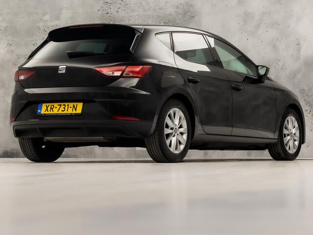 Seat LEON 1.0 EcoTSI Intense Sport (APPLE CARPLAY, NAVIGATIE, CLIMATE, GETINT GLAS, PARKEERSENSOREN, SPORTSTOELEN, KEYLESS, LM VELGEN, NIEUWSTAAT)