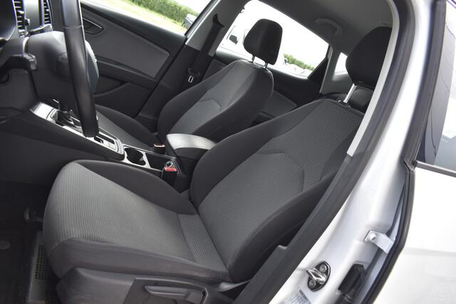Seat LEON 1.0 EcoTSI Style Business Intense Carplay - Beats - Cruise - Clima