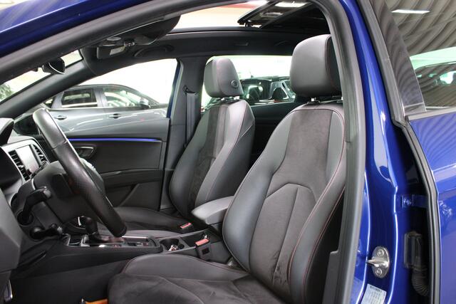 Seat LEON ST 1.4 EcoTSI FR Pan. dak / Beats audio / Full Led /
