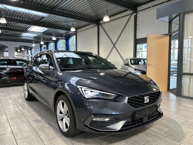 Seat LEON Sportstourer 1.5 TSI e-Hybrid 204pk FR Business | Trekhaak | Stoel- en stuurwiel verwarming | Adapt. Cruise | Camera | 1/2 leer | Fabrieksgarantie t/m 05-2029 |
