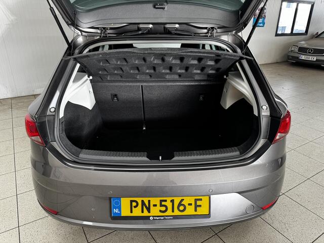 Seat LEON 1.0 EcoTSI Style Business Intense /AUTOMAAT! /Apple + Android /DAB+! /Lane Assist /Navi /Climat /Cruise /Elek. pakket /Bluetooth /Regensensor /16"LMV /LED Dagrijverl. /Extra getint glas /PDC V+A /Mistlampen.