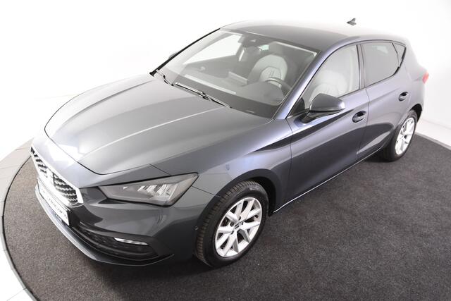 Seat LEON 1.0 eTSI *1ste Eigenaar*Navigatie*Keyless*