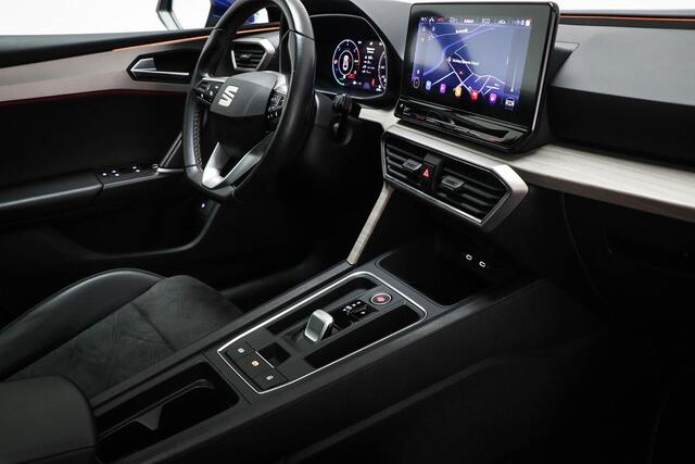 Seat LEON Sportstourer 1.4 TSI eHybrid PHEV FR | TECHNOLOGY / DRIVER ASSISTANCE- PACK | PANORAMADAK | STUURVERWARMING | DRAADLOZE LADER | TREKHAAK | 18"