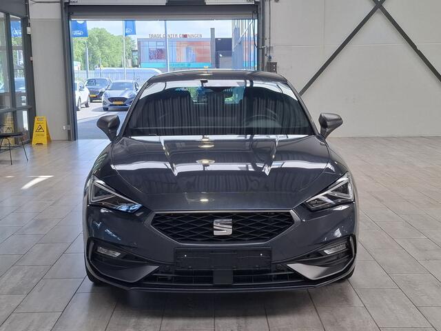 Seat LEON 1.5 TSI e-Hybrid 204 pk FR Business | Stoel- en stuurwiel verwarming | Adapt. Cruise | Camera | 1/2 leer | Fabrieksgarantie t/m 05-2029 |