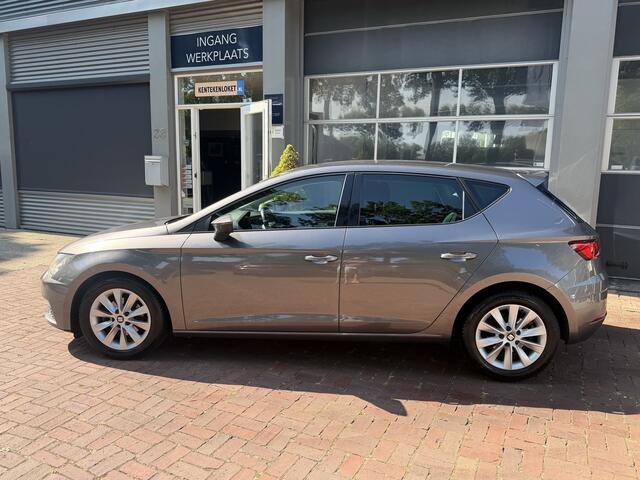 Seat LEON 1.0 EcoTSI Style Business Intense Automaat 2017 Navi,16Inch,Cv,Cruise
