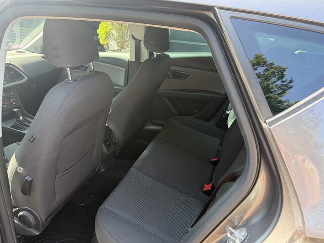 Seat LEON 1.0 EcoTSI Style Business Intense Automaat 2017 Navi,16Inch,Cv,Cruise