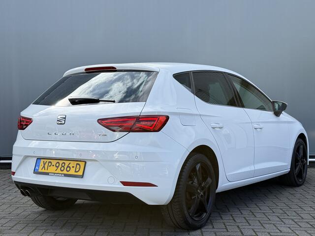 Seat LEON BWJ 2017 | 1.4TSI 126 PK X-PERIENCE | CLIMA | NAVI | LEDER/STOF | CARPLAY | PDC 2X | PRIVACY GLASS | CRUISE | SPORTSTOELEN |